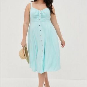 NWOT Torrid Textured Seafoam green button down Woven Midi Dress adjust strap 4X